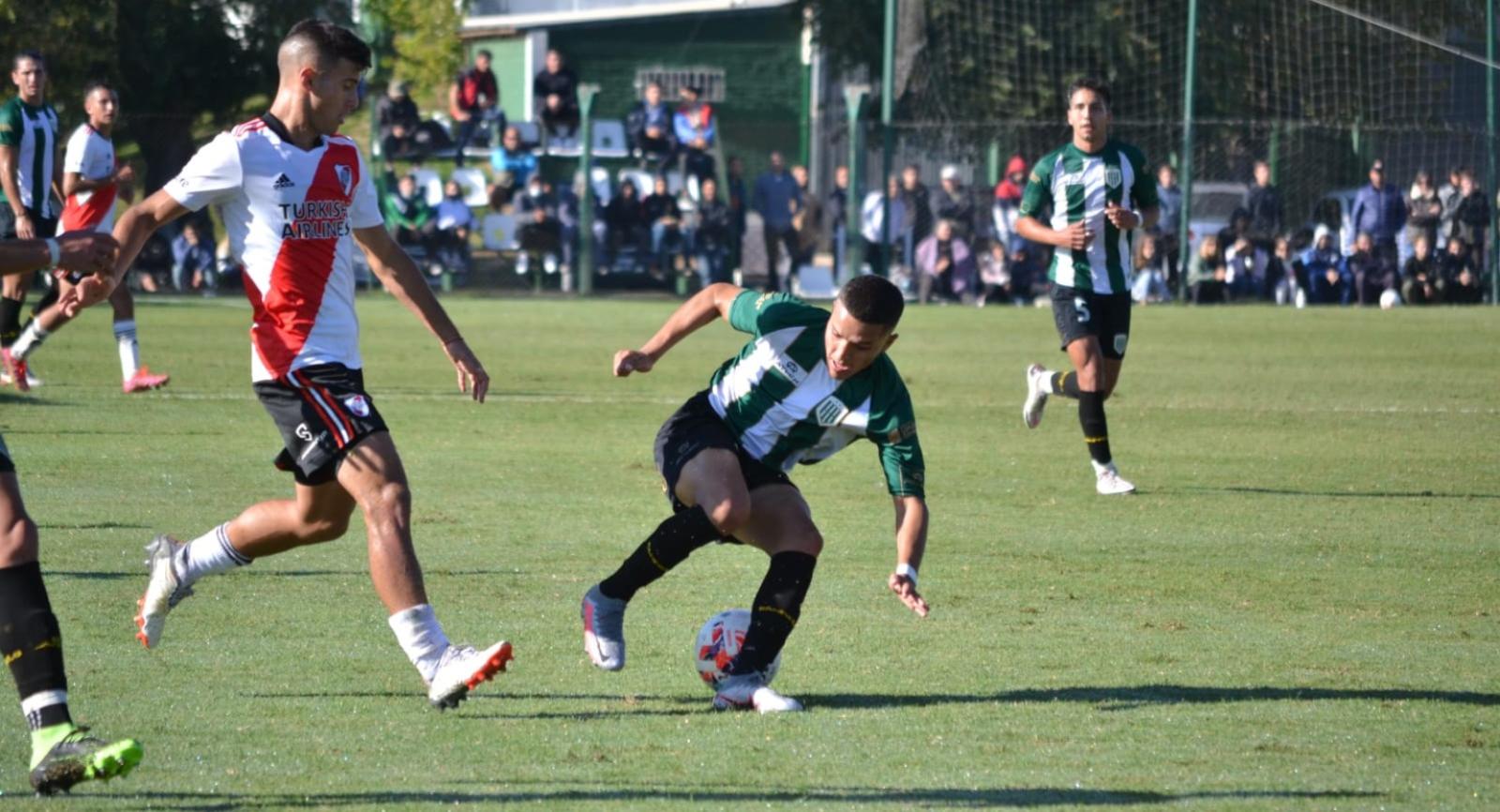 Cai o último invicto no Argentino de Aspirantes