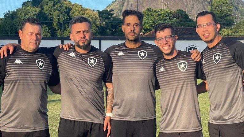 Botafogo apresenta nova comissão técnica para a categoria sub-20 feminina