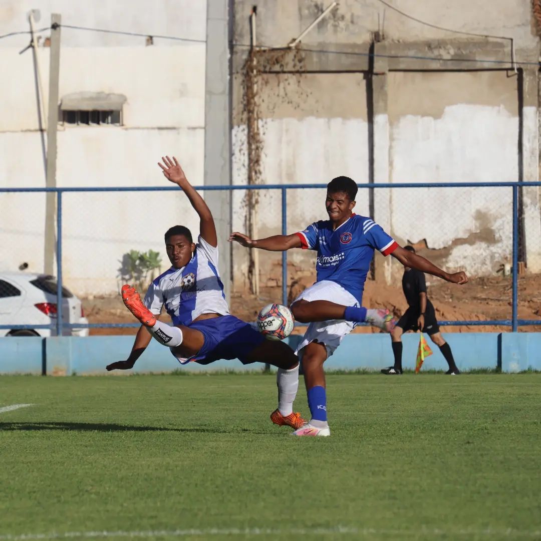 Canaã e ABB empatam em partida com quatro gols pelo Baiano Sub-20