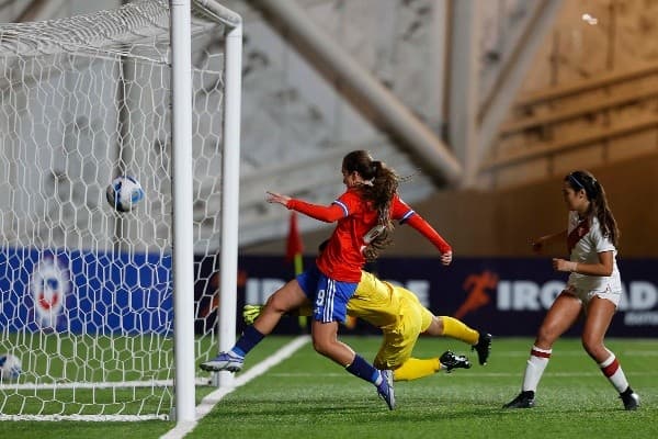 Chile vence e pula para a liderança do Sul-Americano Sub-20 Feminino