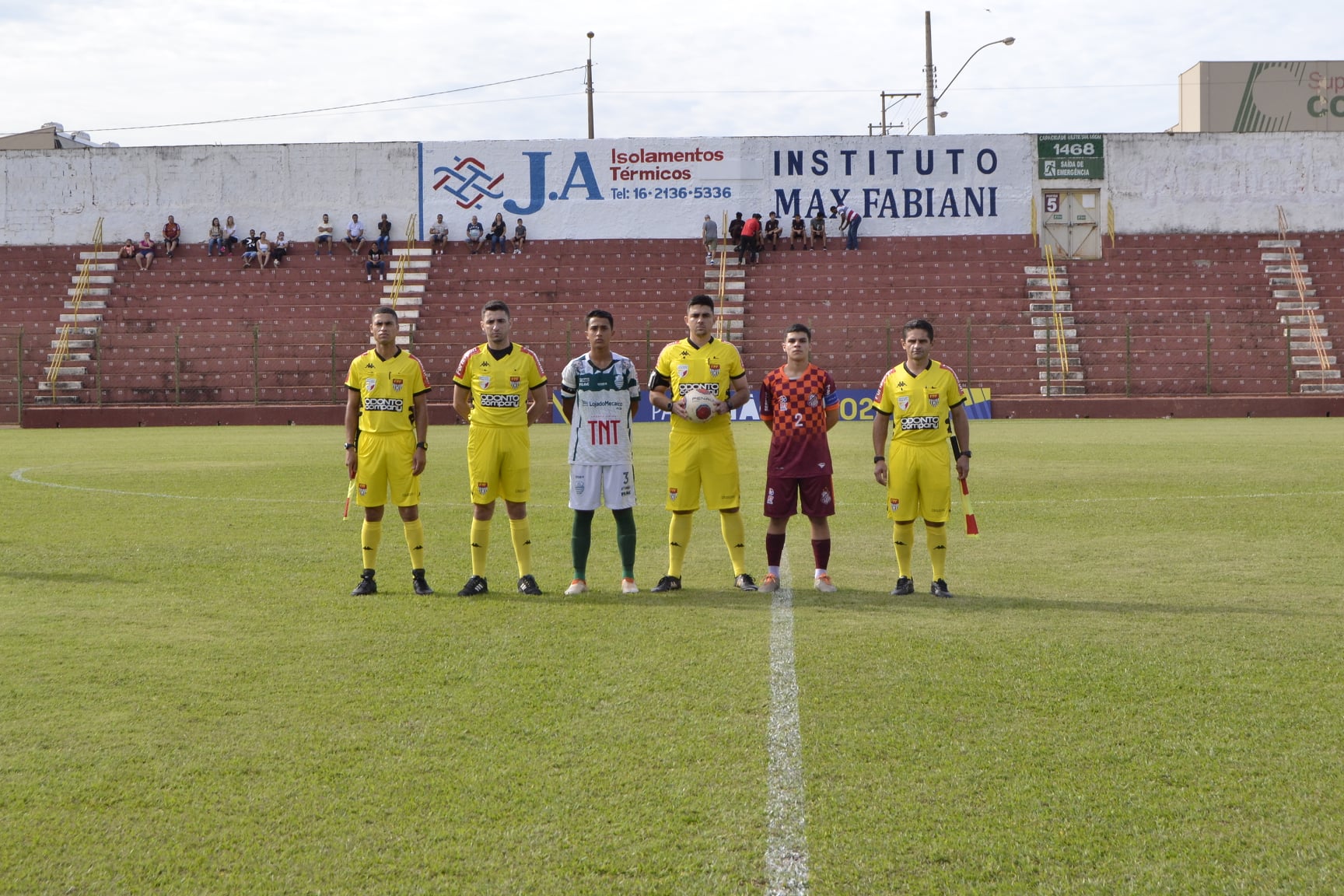 Sertãozinho vence Francana em estreia no Paulistão Sub-15