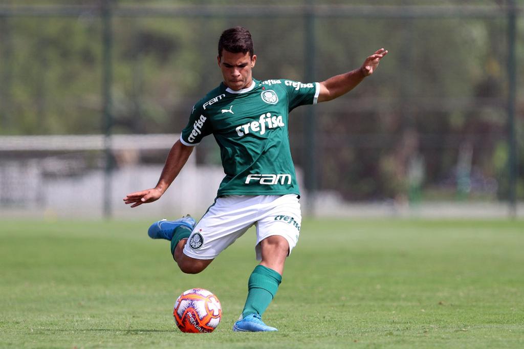 Palmeiras tem saída de seis atletas da base
