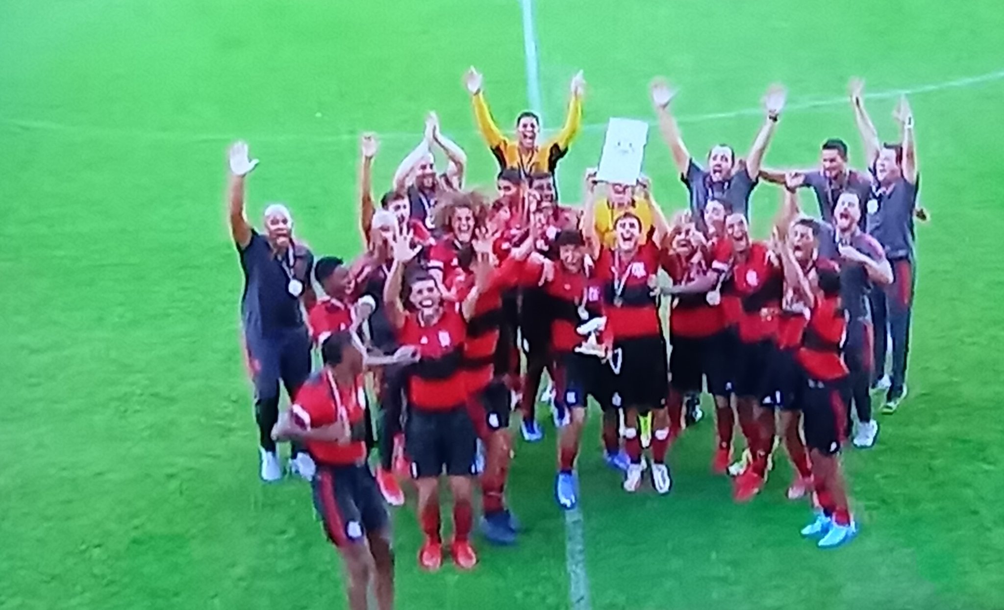 Flamengo sagra-se campeão da Copa Brasileirinho Internacional