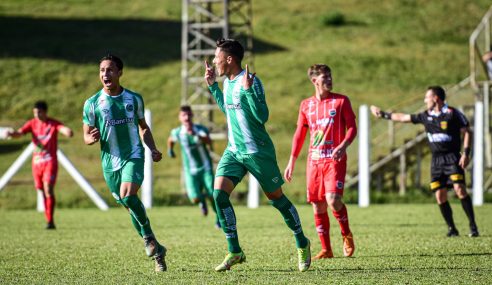 Juventude goleia Passo Fundo pelo Gaúcho Sub-20