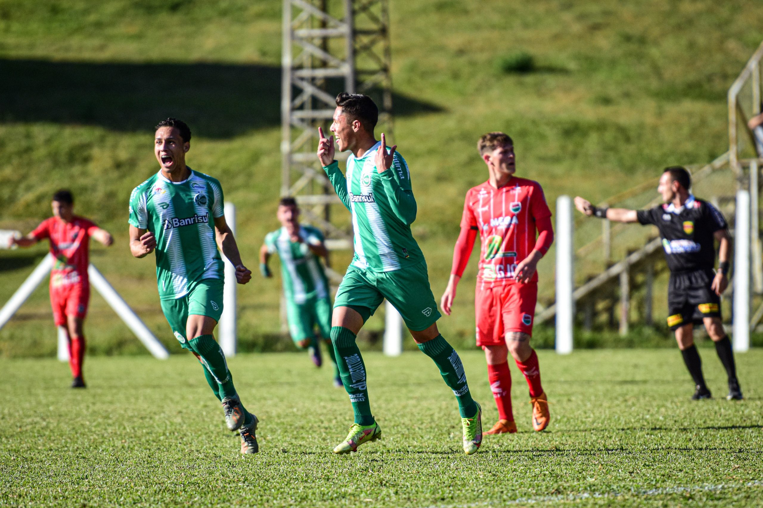 Juventude goleia Passo Fundo pelo Gaúcho Sub-20