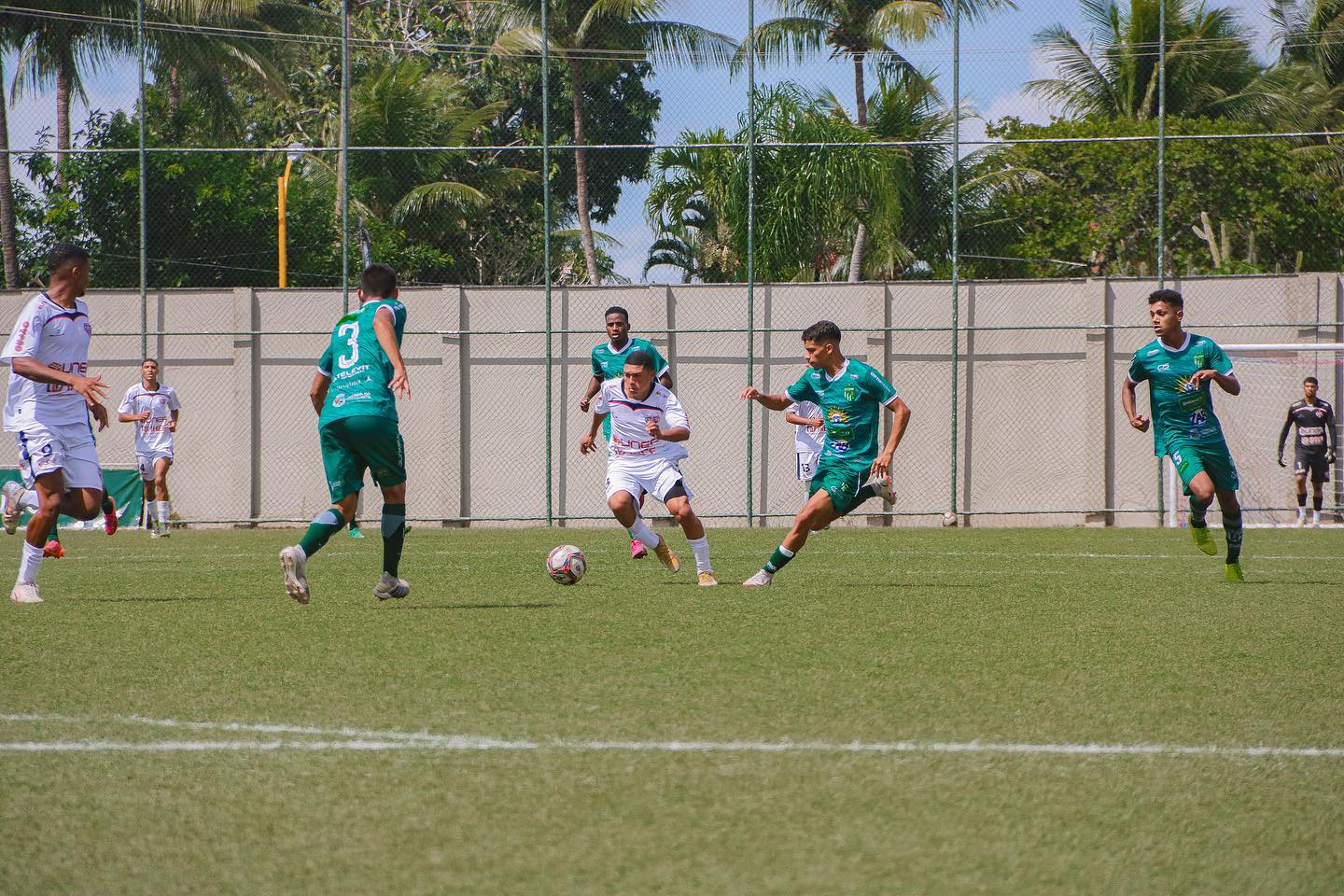 Vitória da Conquista bate Bahia de Feira no Baiano Sub-20