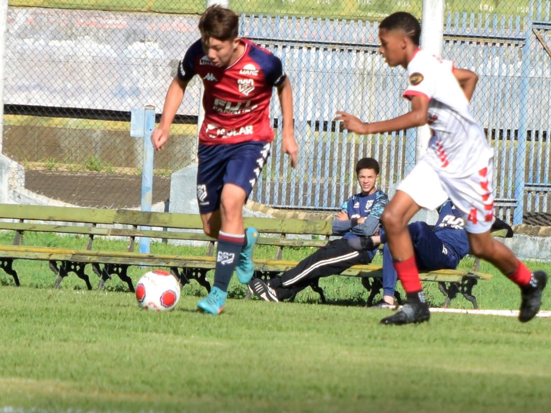 Grêmio Prudente goleia e segue invicto no Paulista Sub-15