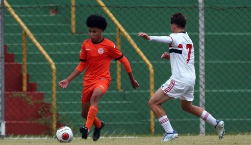 São Paulo dispara na ponta do seu grupo no Paulista Sub-15