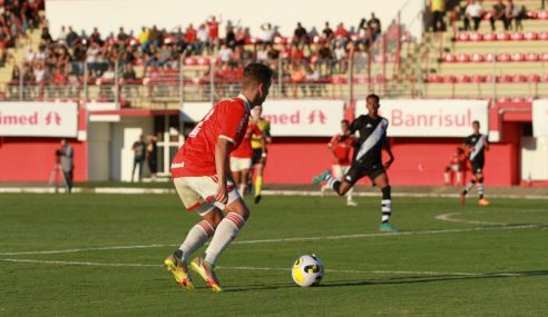 Vasco volta a vencer Inter e está nas quartas da Copa do Brasil Sub-17