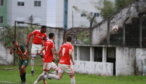 Internacional vence Farroupilha por 3 a 0 no Gaúcho Sub-20