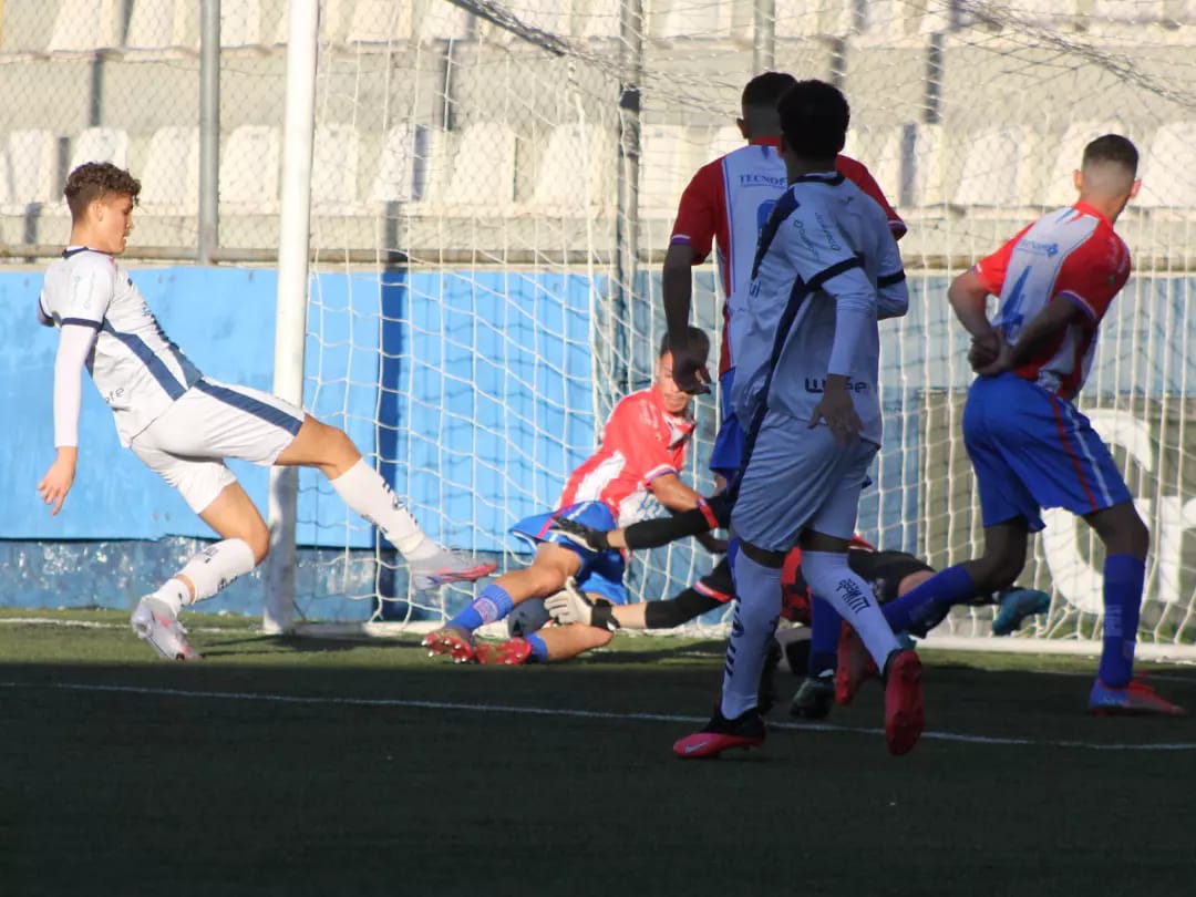 São José goleia Apafut e termina em segundo no seu grupo do Gaúcho Sub-20