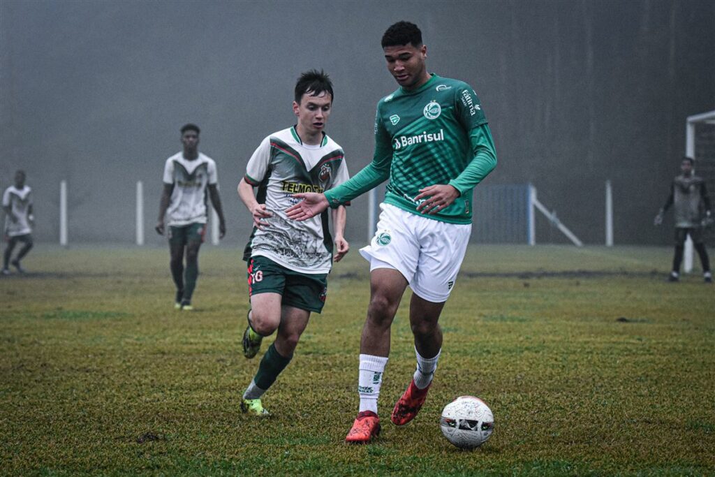 Juventude goleia Riograndense e está nas quartas do Gaúcho Sub-20