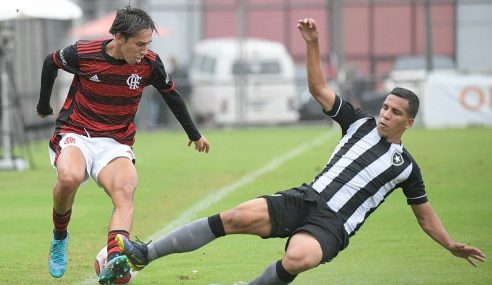 Bota vence Fla de virada na ida das quartas do Carioca Sub-20