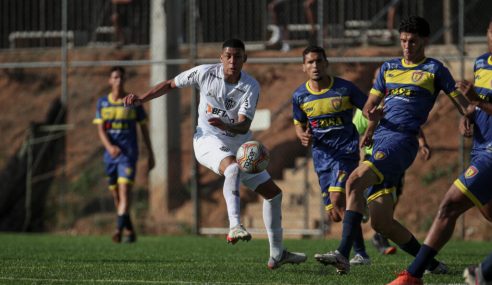 Atlético goleia Minas Boca e é líder no Mineiro Sub-20