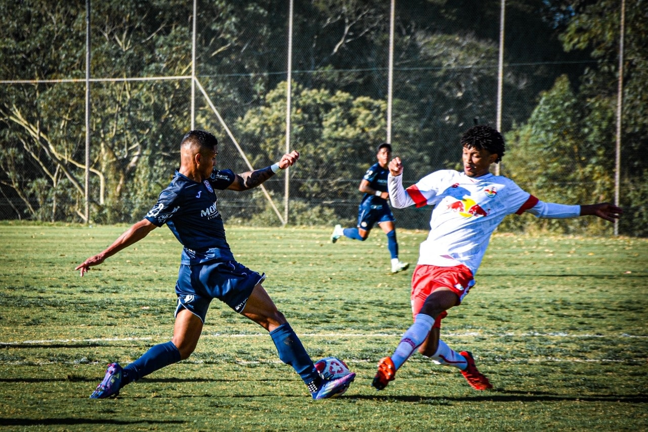 Red Bull Bragantino ganha e dispara na ponta do Grupo 18 no Paulista Sub-20