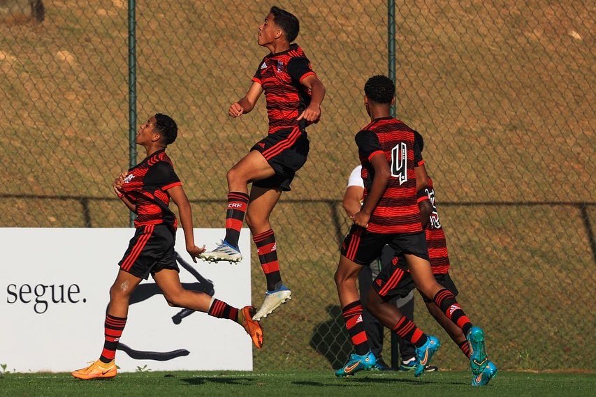 Definidas as semifinais da Nike Premier Cup nas duas categorias