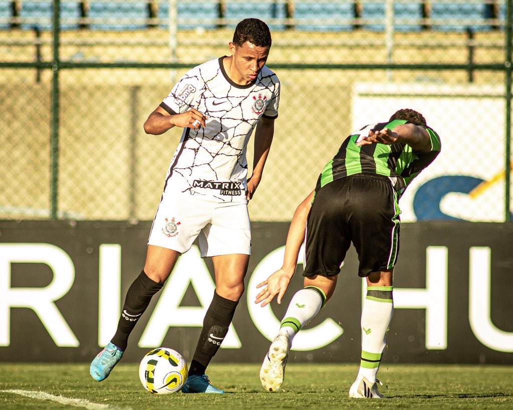 Corinthians derrota América-MG fora de casa na ida do Brasileiro Sub-20