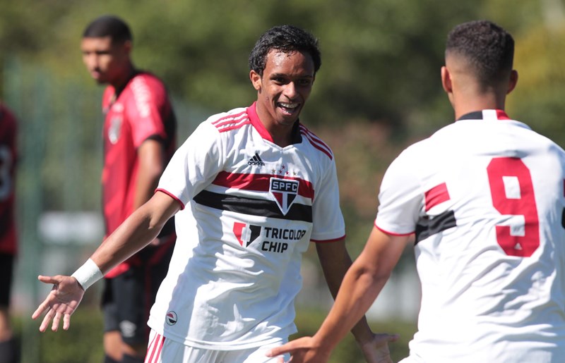 São Paulo vence o Athletico-PR na ida das quartas do Brasileiro Sub-20