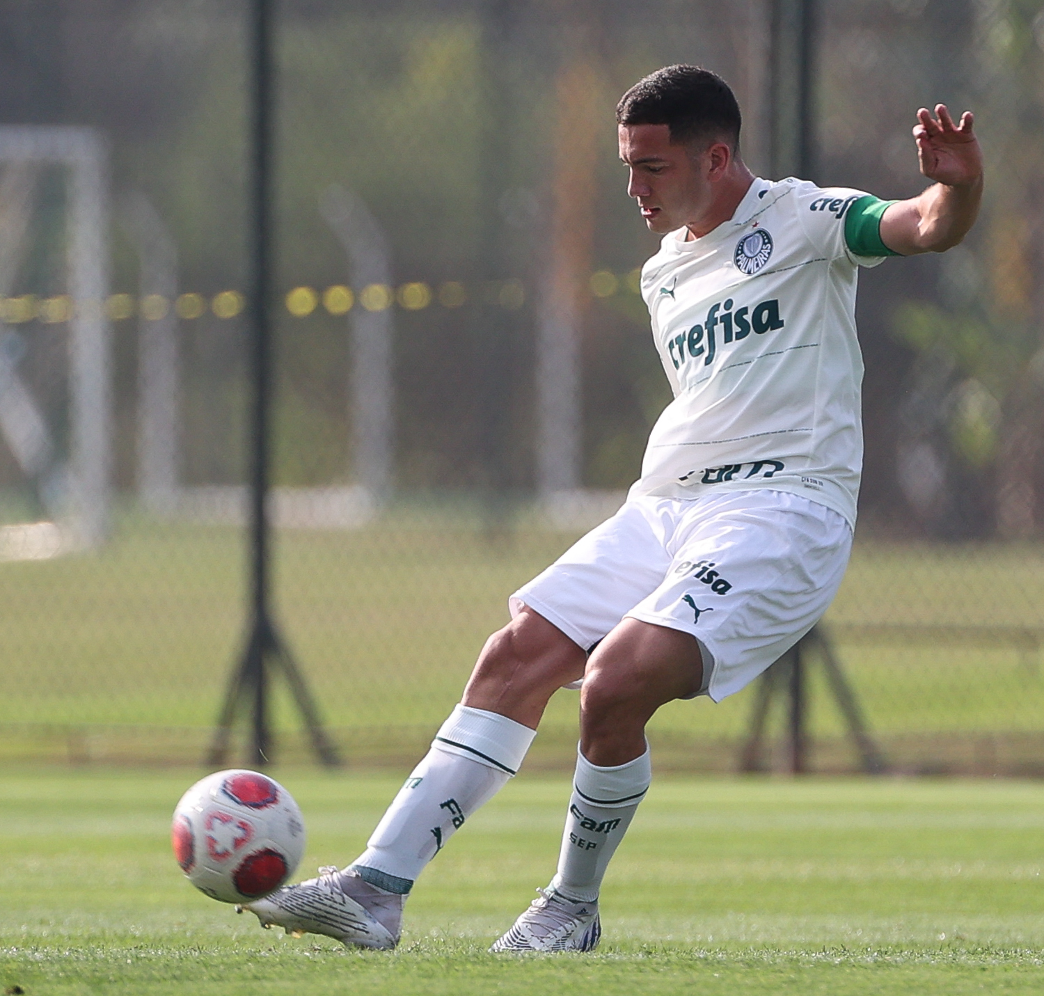 Palmeiras goleia Ituano fora de casa e avança às quartas do Paulista Sub-20