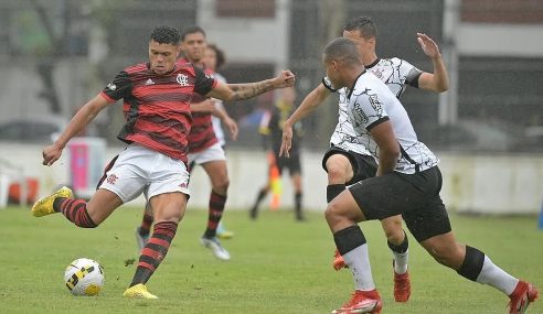 Corinthians elimina Flamengo no Brasileiro Sub-20