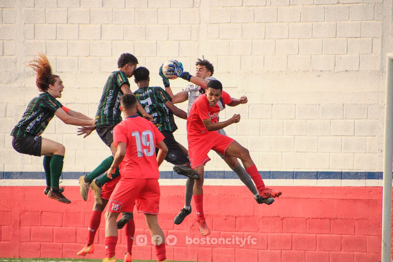 Boston City goleia Betis e garante classificação antecipada no Mineiro Sub-20