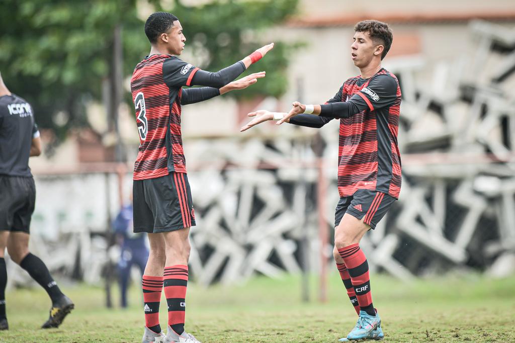 Flamengo vence Portuguesa fora de casa pelo Carioca Sub-17