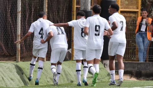 Santos vence Desportivo Brasil e é semifinalista do Paulista Sub-15