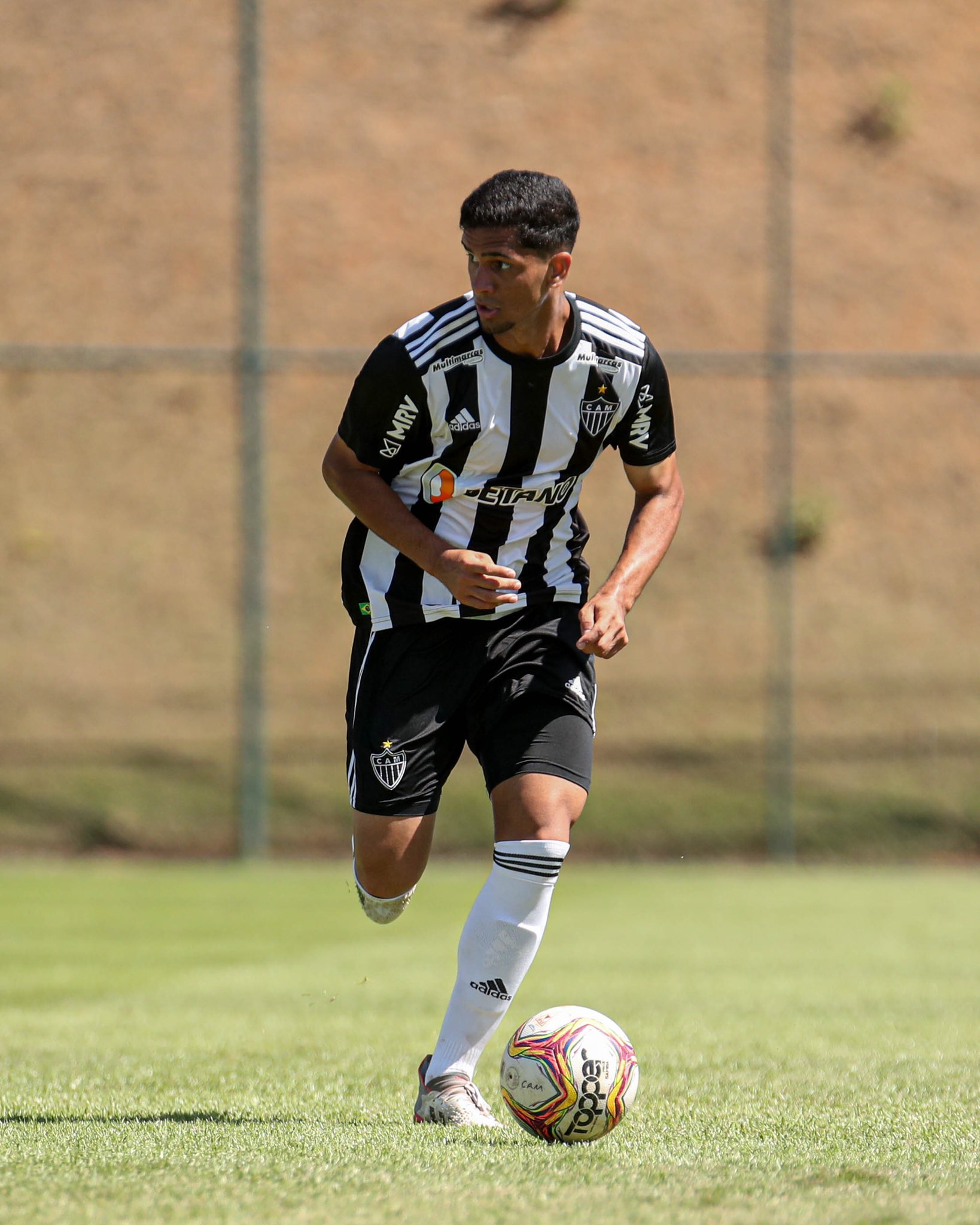 Atlético cede empate e perde primeira posição no Mineiro Sub-20