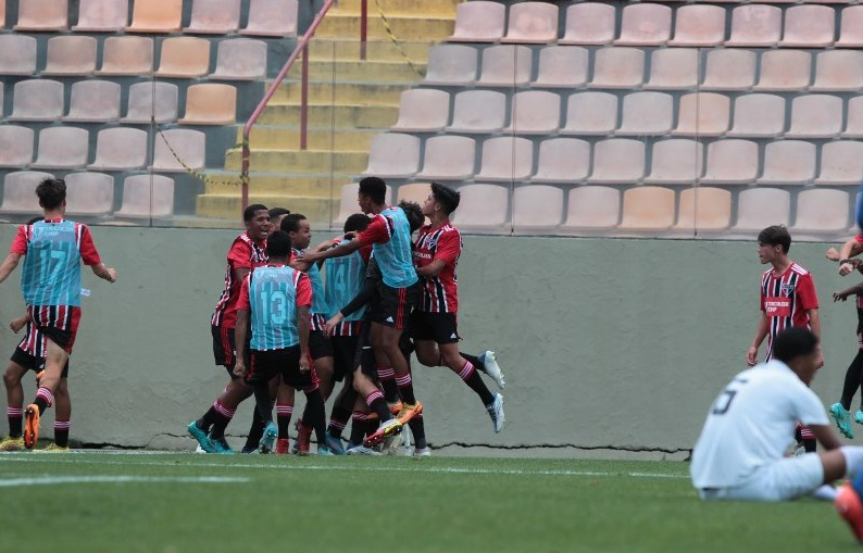 Paulista Sub-15 de 2022 – Semifinal (volta): Santos 0 x 3 São Paulo