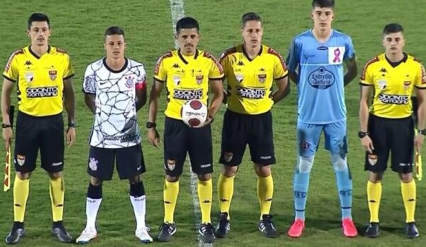 Corinthians goleia Ferroviária fora de casa na ida das quartas do ...