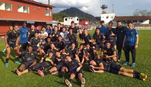 Brusque vence fora e permanece 100% na Copa SC Sub-17