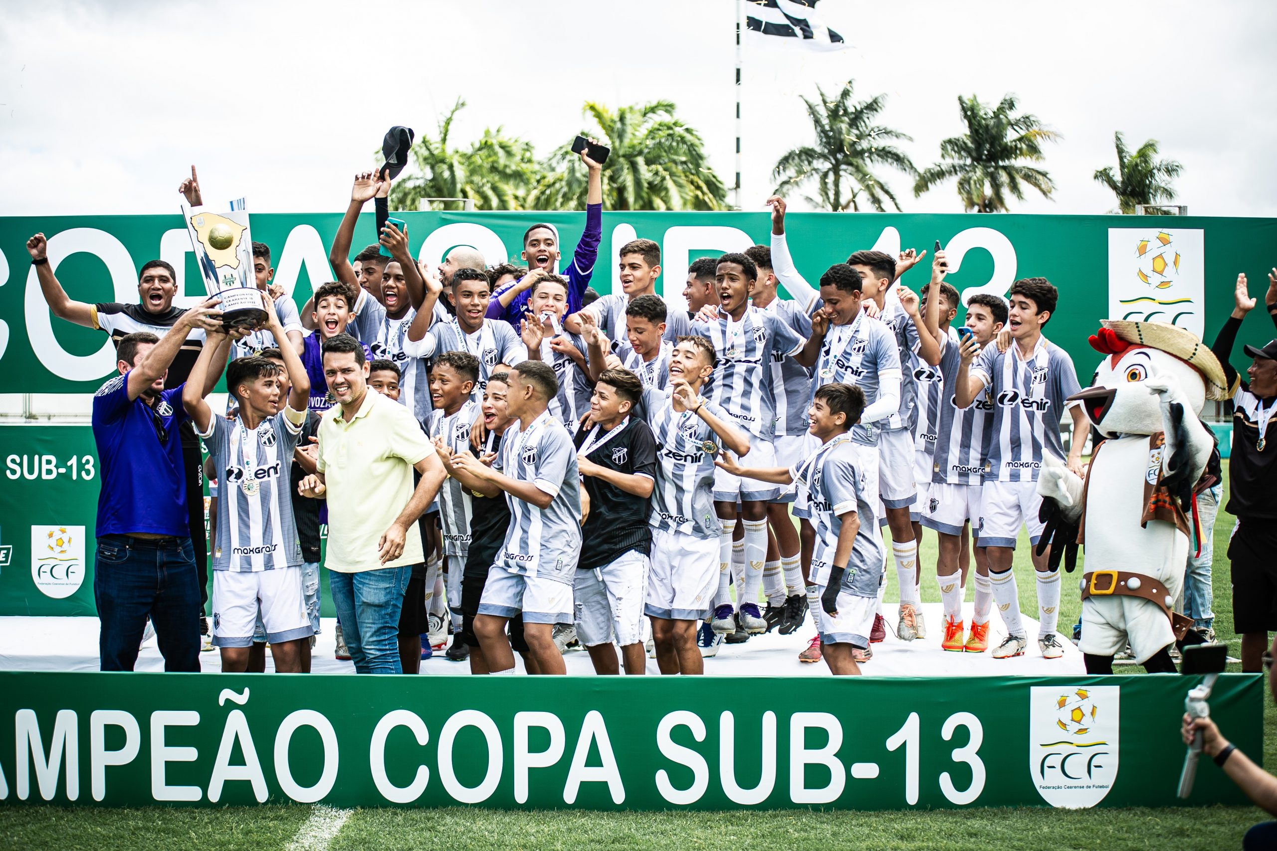 Ceará conquista título invicto do Cearense Sub-13