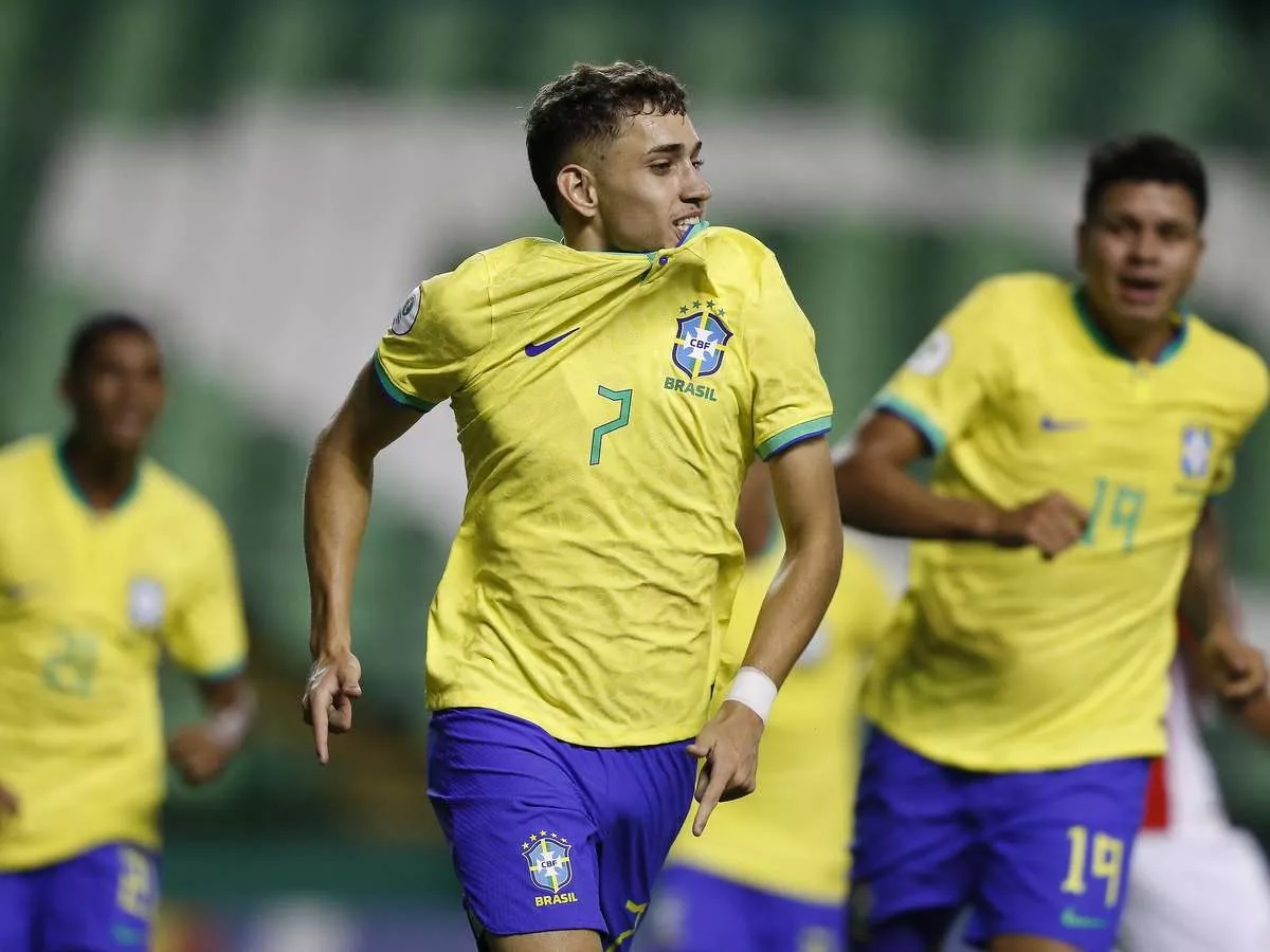 Brasil avança em primeiro no Sul-Americano Sub-20