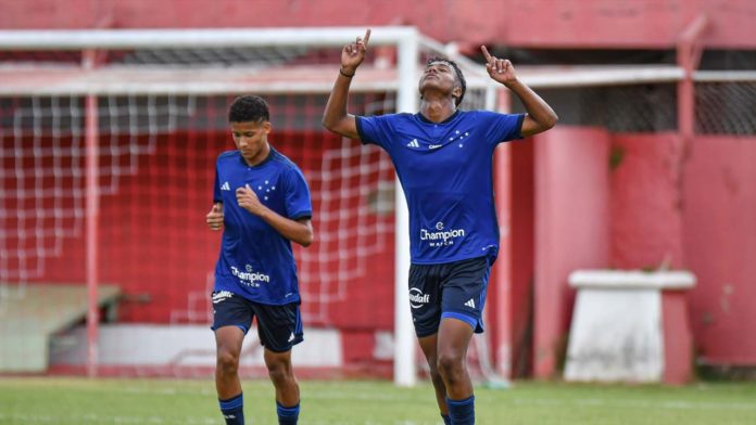 Cruzeiro aplica goleada e se classifica na Copa do Brasil Sub-17