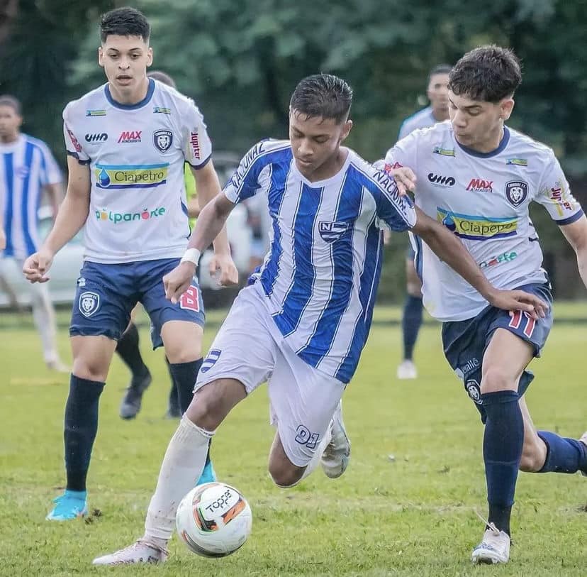 Nacional mete 3 a 0 no Cianorte pelo Paranaense Sub-20