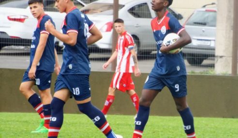 Gramadense goleia Apafut pelo Gaúcho Sub-17