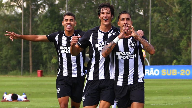 Botafogo goleia Red Bull Bragantino pelo Brasileirão Sub-20