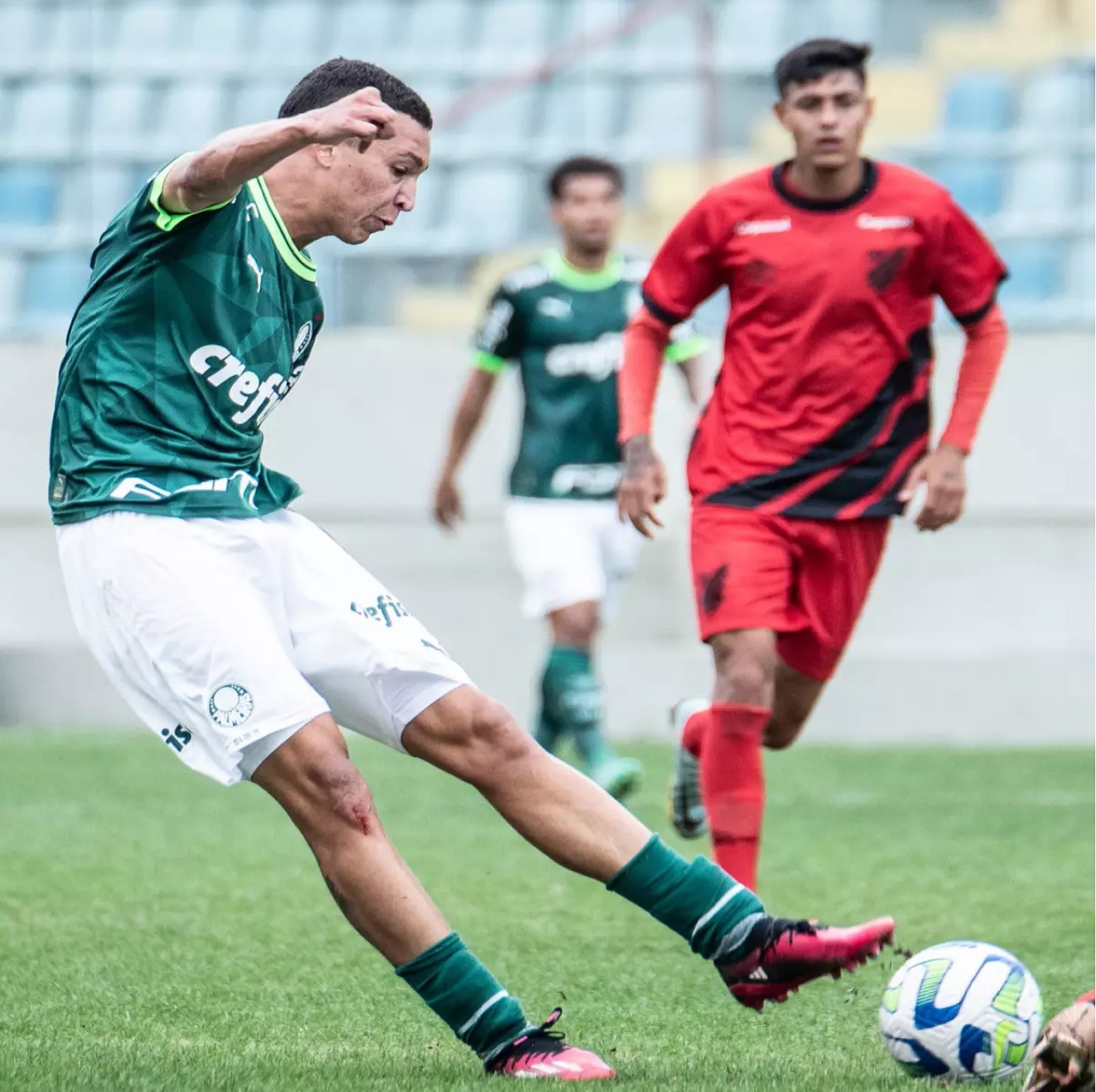 Athletico-PR vence Palmeiras fora de casa pelo Brasileiro Sub-20