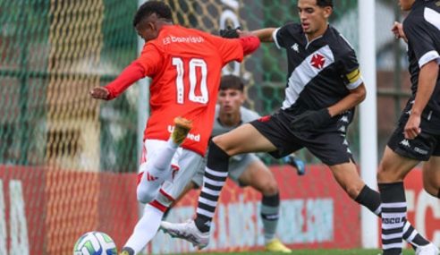 Vasco e Athletico-PR seguem 100% na Copa Nike