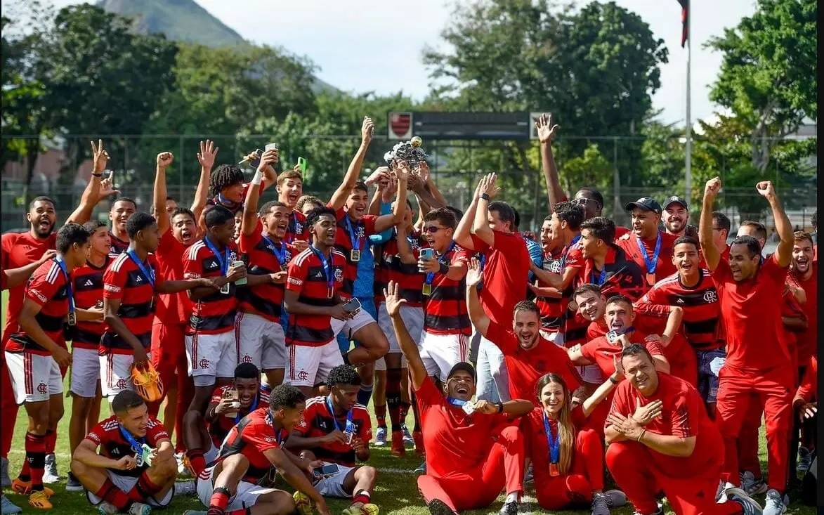 Flamengo volta a vencer o Fluminense e fica com o título da Copa Rio Sub-17