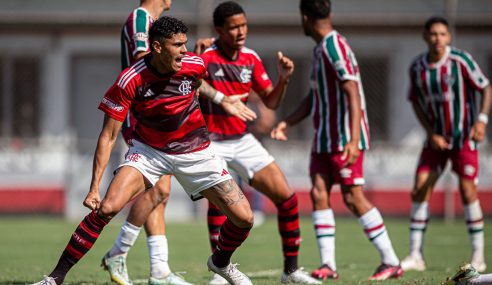 Com gol de calcanhar nos acréscimos, Flamengo está na final do Carioca Sub-20