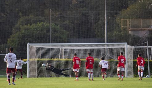 Internacional e Fluminense empatam em estreia no Brasileiro Sub-17