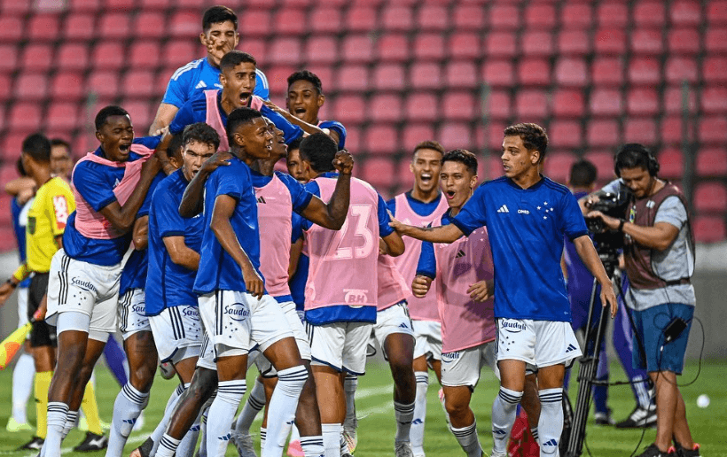 Cruzeiro empata e é finalista da Copa do Brasil Sub-20