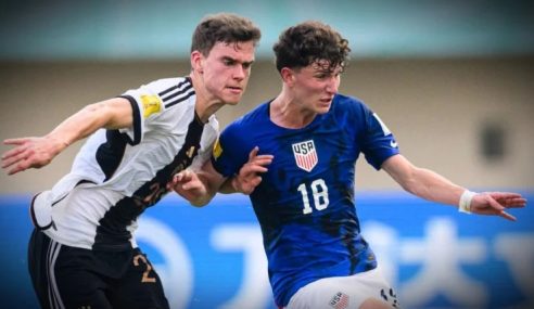 Alemanha sofre, mas elimina Estados Unidos na Copa do Mundo Sub-17