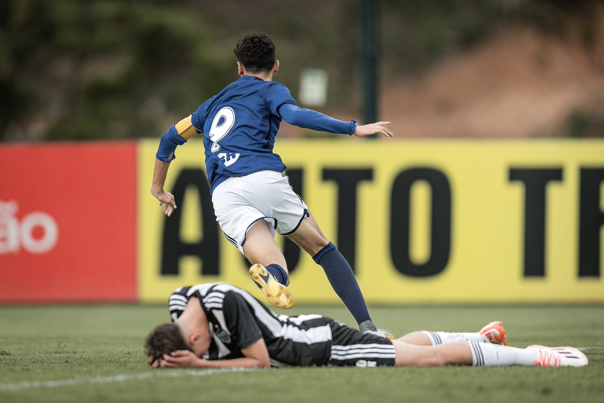 Cruzeiro e América estão na final do Mineiro Sub-14