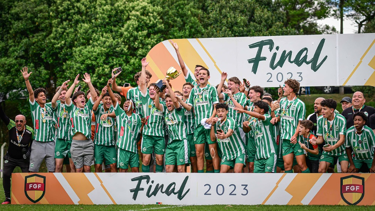 Juventude conquista título invicto do Gaúcho Sub-15