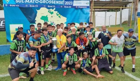 Náutico conquista o Campeonato MS Sub-15