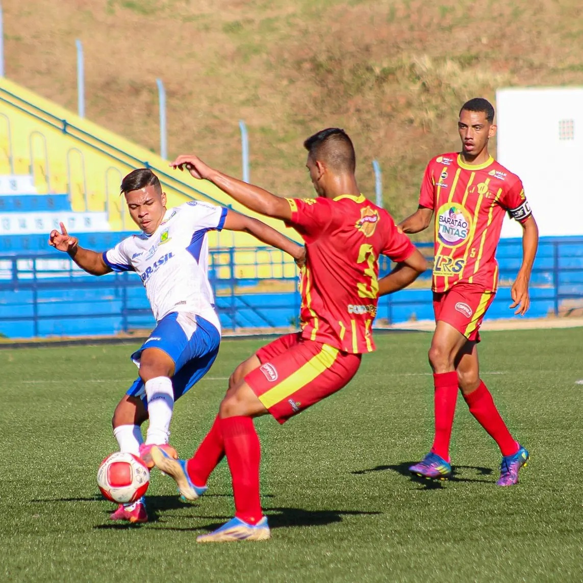 Com gol no fim, Santo André vence a primeira no Paulista Sub-20