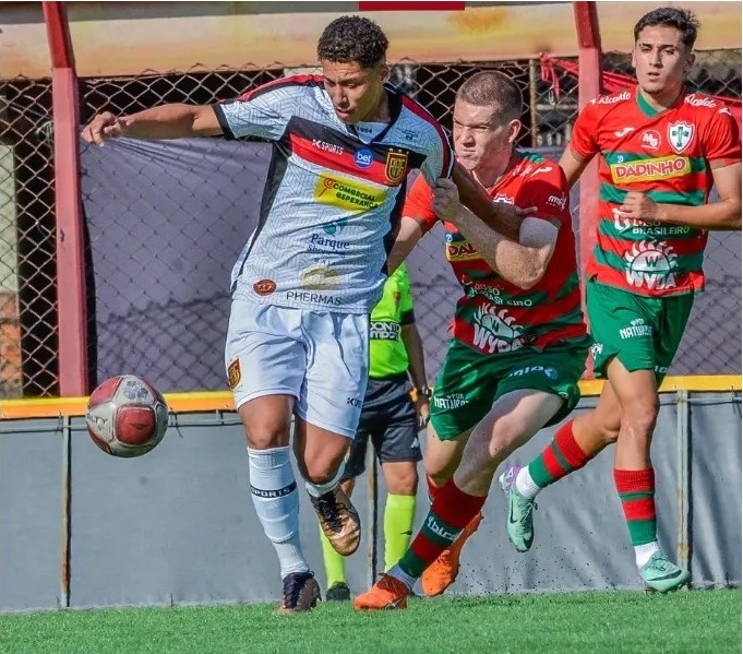 Flamengo bate Portuguesa pelo Paulista Sub-20