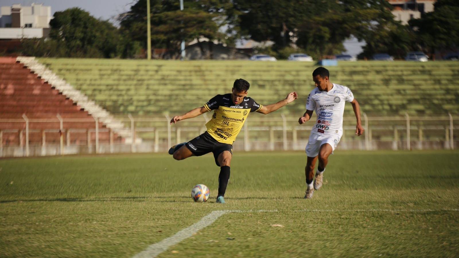 Visitantes se dão bem na ida das semifinais do Paranaense Sub-20